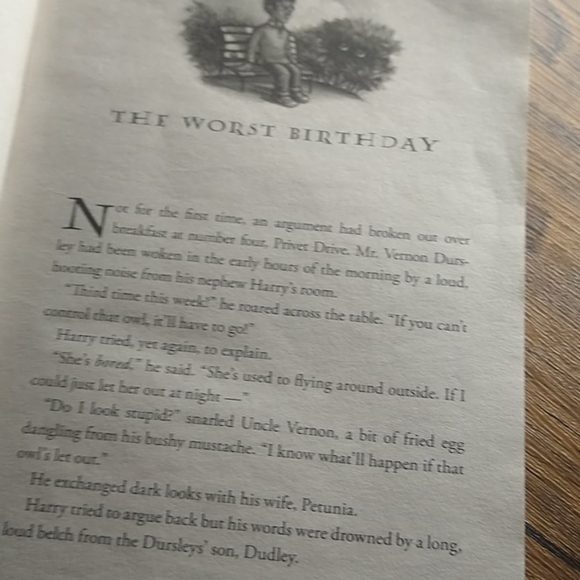 Harry Potter book - Picture 3 of 4
